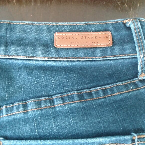 Social Standard by Sanctuary High-Rise Skinny Jean - Picture 6 of 7